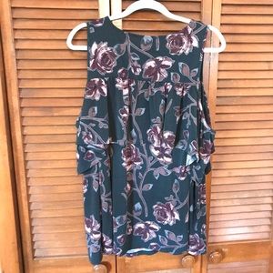 Jessica Simpson Cold Shoulder Maternity Top